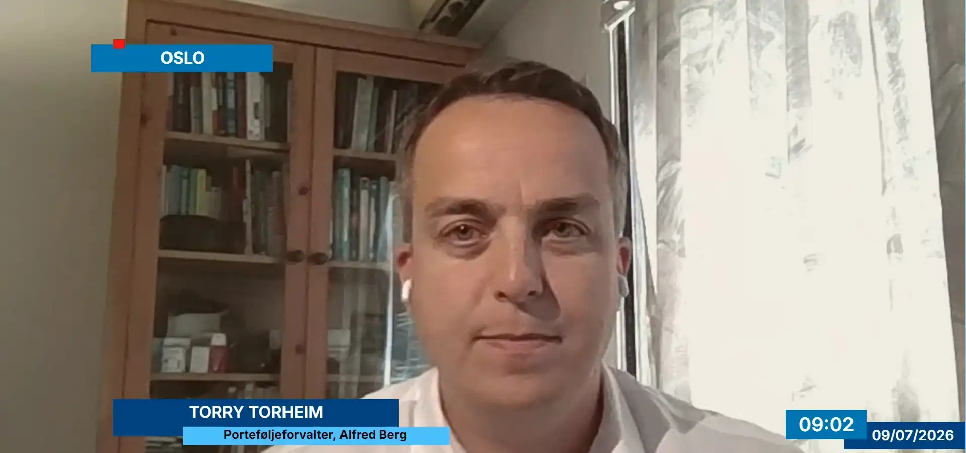 Torry blir intervjuet av finansavisen over video